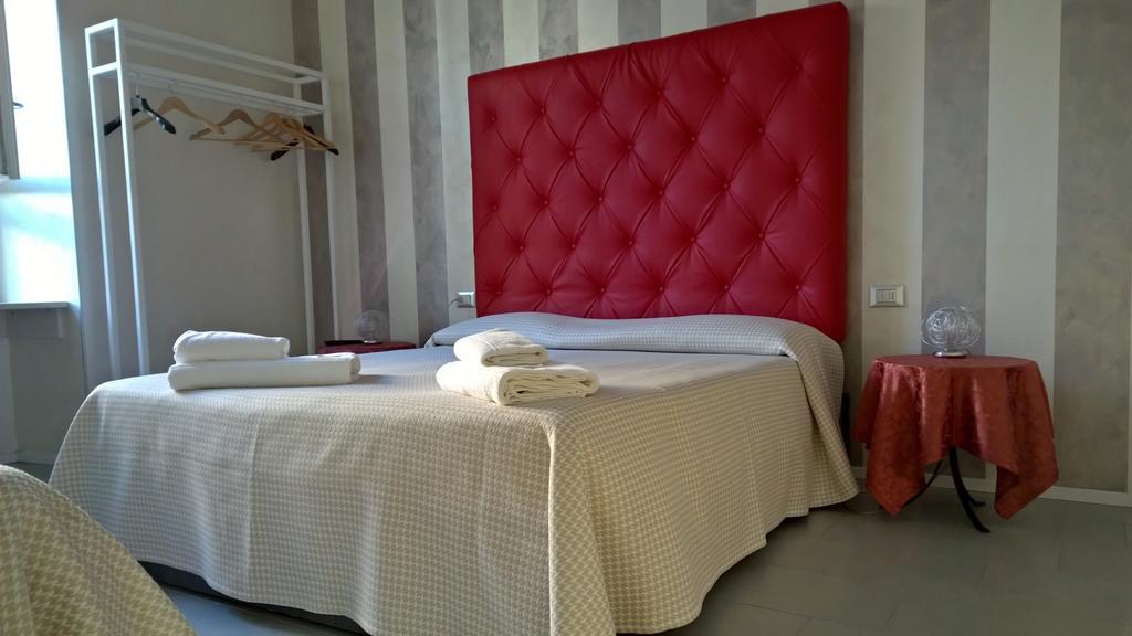Airport Station Bergamo Hotel Phòng bức ảnh