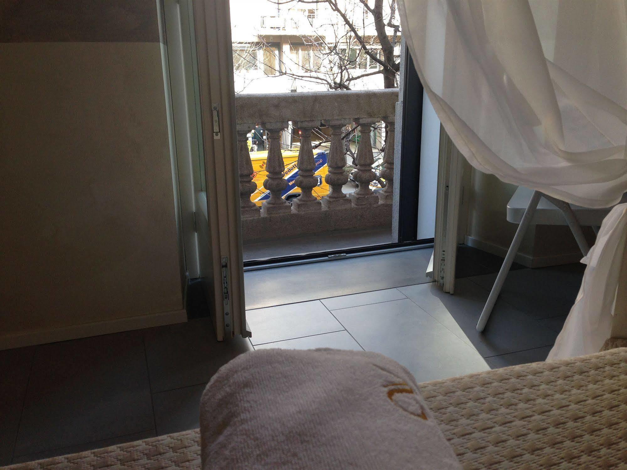 Airport Station Bergamo Hotel Ngoại thất bức ảnh