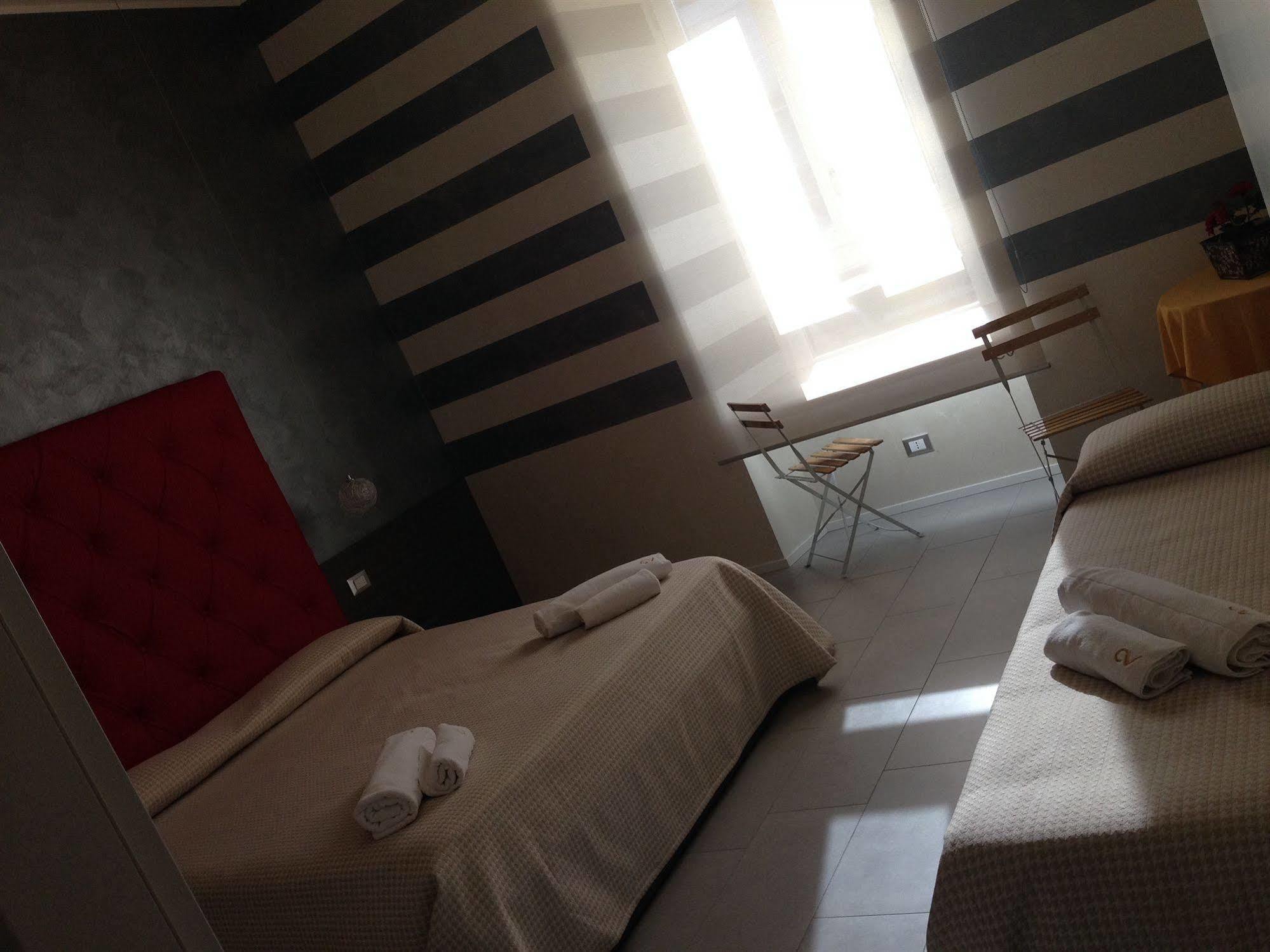 Airport Station Bergamo Hotel Ngoại thất bức ảnh